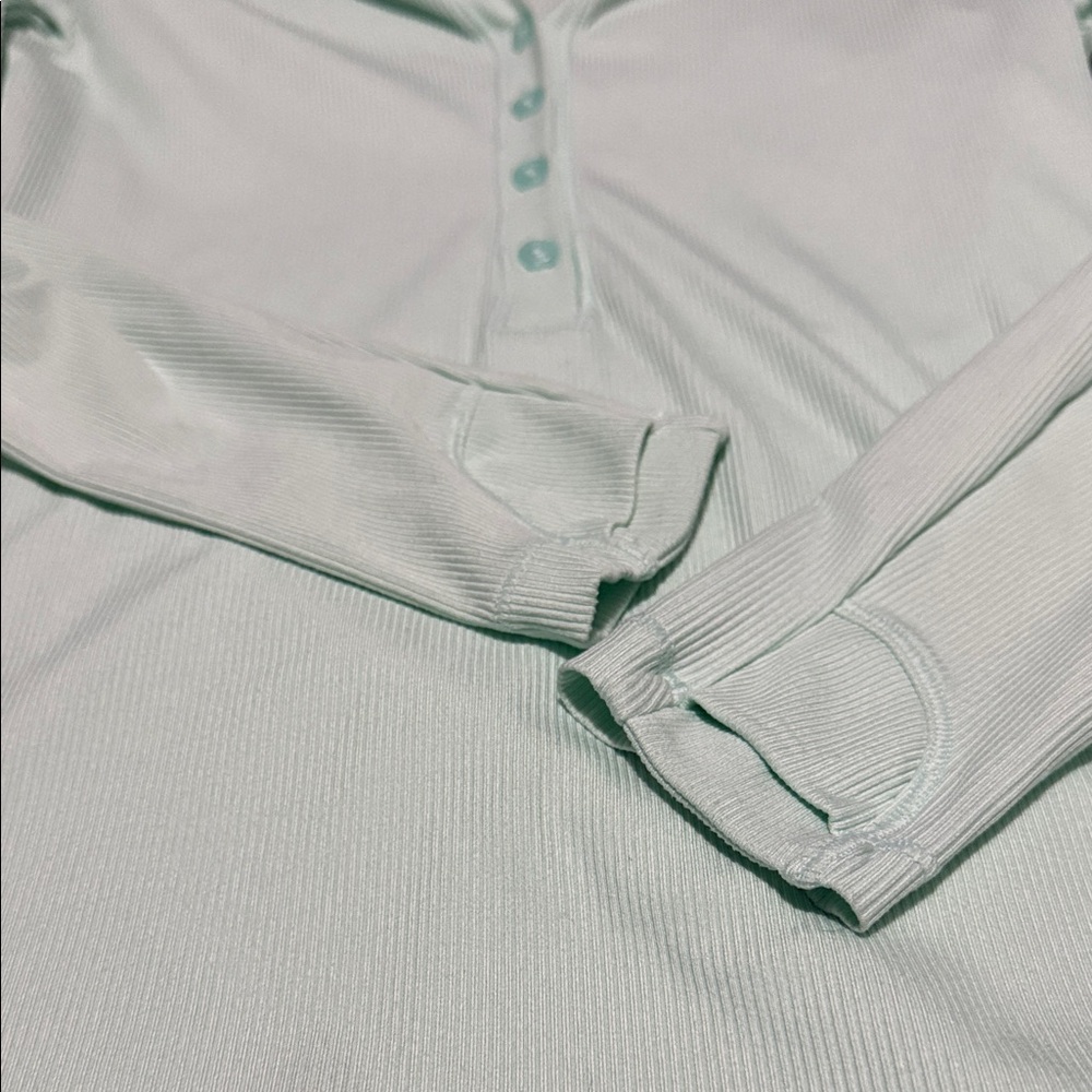 Athleta Ribbed Henley Long Sleeve Top – Seafoam Green – Size Small Petite - Picture 6 of 6